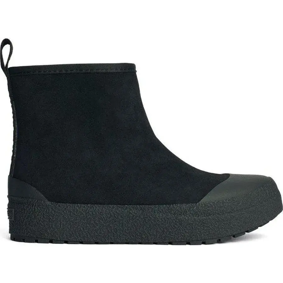 Tretorn Arch Hybrid Wool Ice.Ctrl herre i sort med sort gummisål, set fra siden